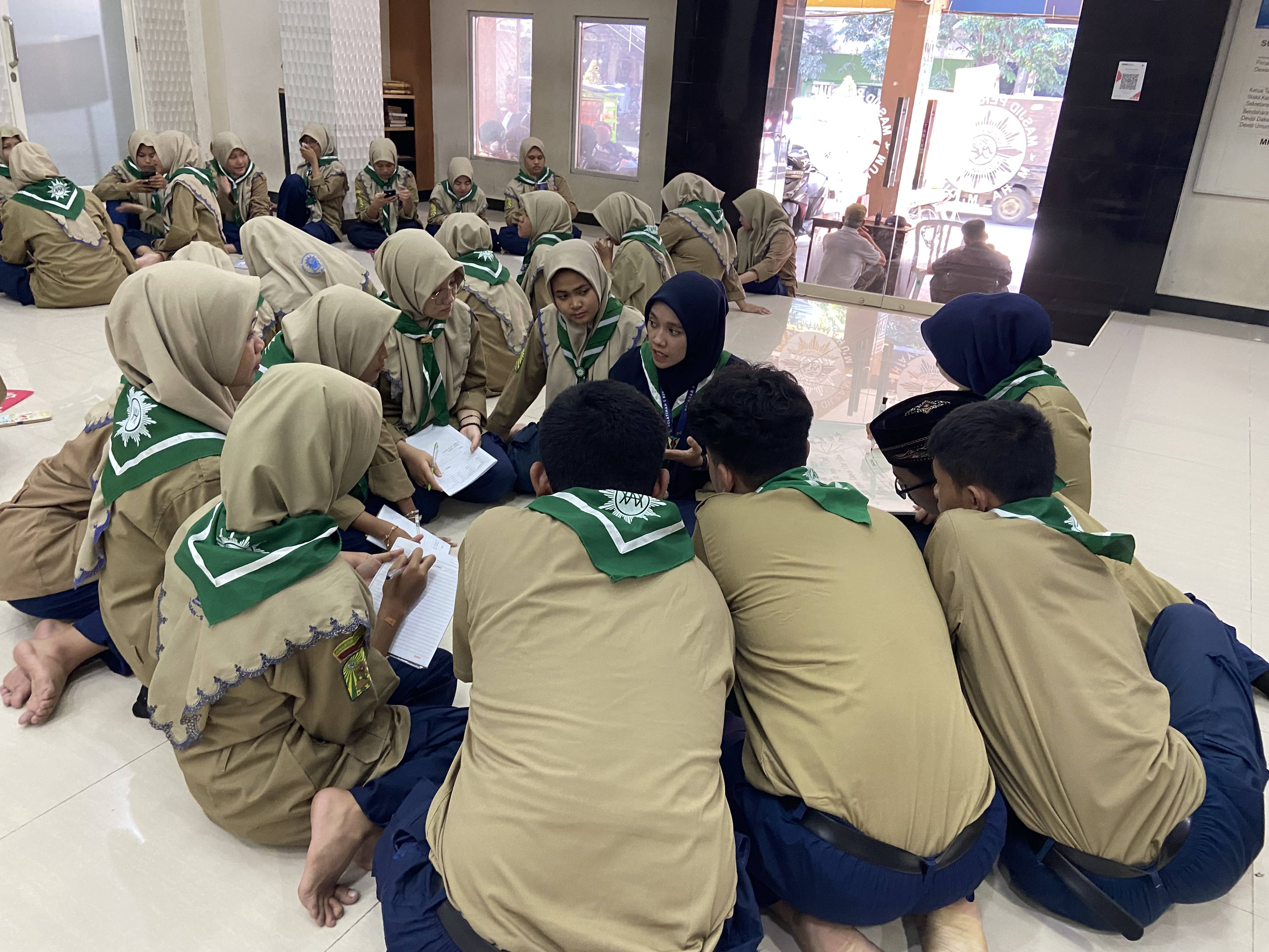 Upaya Pembentukan Karakter Siswa SMK Mudisa Dengan Hizbul Wathon