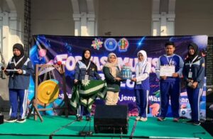 Semarak Penutupan Fortasi SMK Mudisa Surabaya di Kota Lama