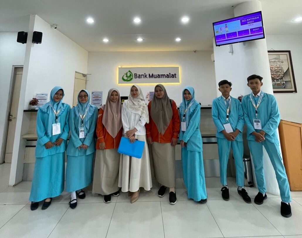 SMK Mudisa Lepas Siswa Kelas XII Magang Industri: Siap Asah Kemampuan 